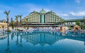 Delphin Palace Hotel